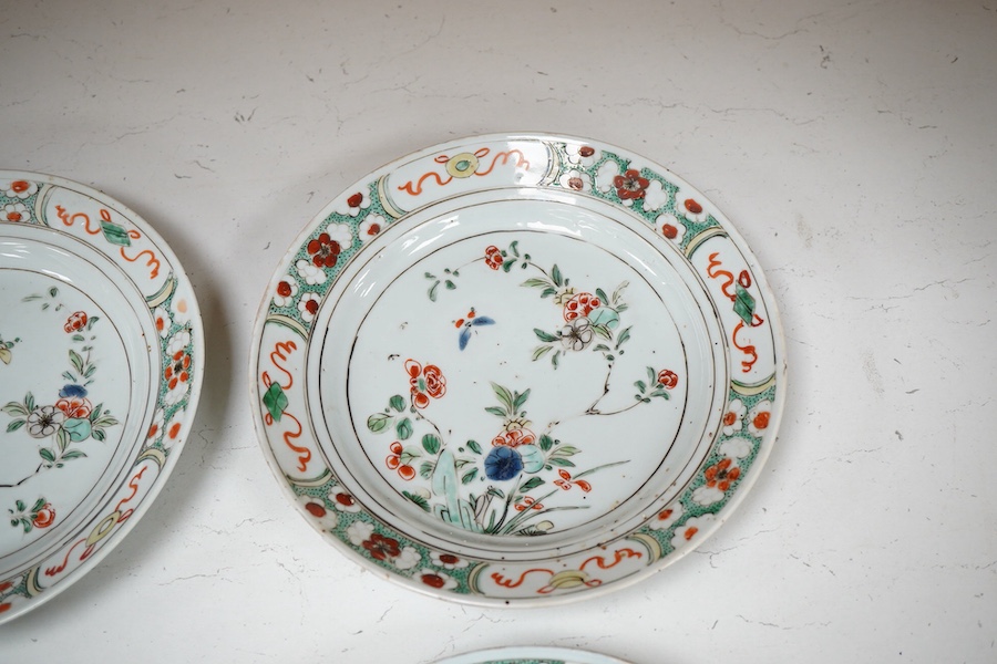 Four 18th century Chinese famille verte plates, Kangxi, 21cm